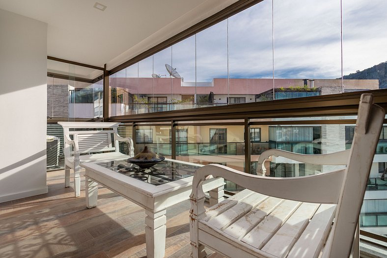 Beautiful penthouse Itaipava / 4 bedrooms