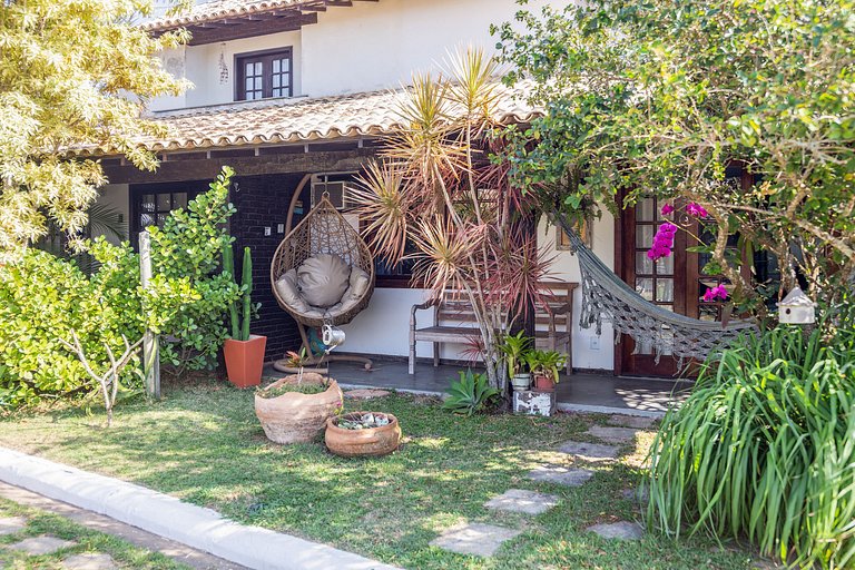 Casa em condomínio com Piscina na Praia Perfeita pra Família