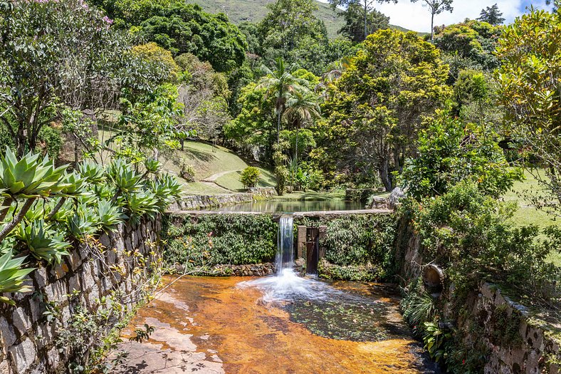 Cozy Villa in the Mountains with pool Itaipava 26 guests