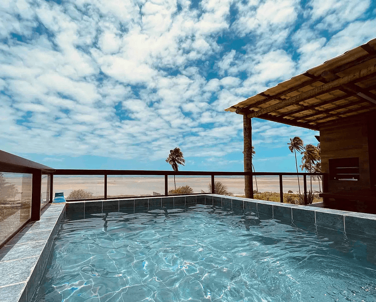 Luxo Pé na Areia na Rota Milagres - Triplex Manati