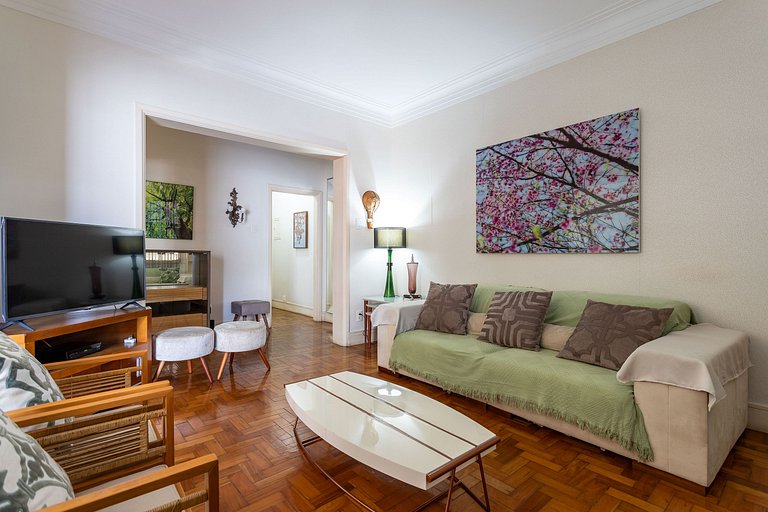 Spacious 3apt Apartment Just Steps Away from Ipanema Beach