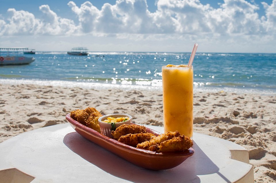 Guia gastronômico para curtir a Praia dos Carneiros e Tamandaré